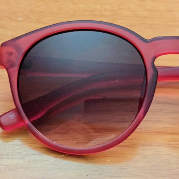 Fashion Sunglasses #121💥PRICE DROP💥 - Picture 3 of 9